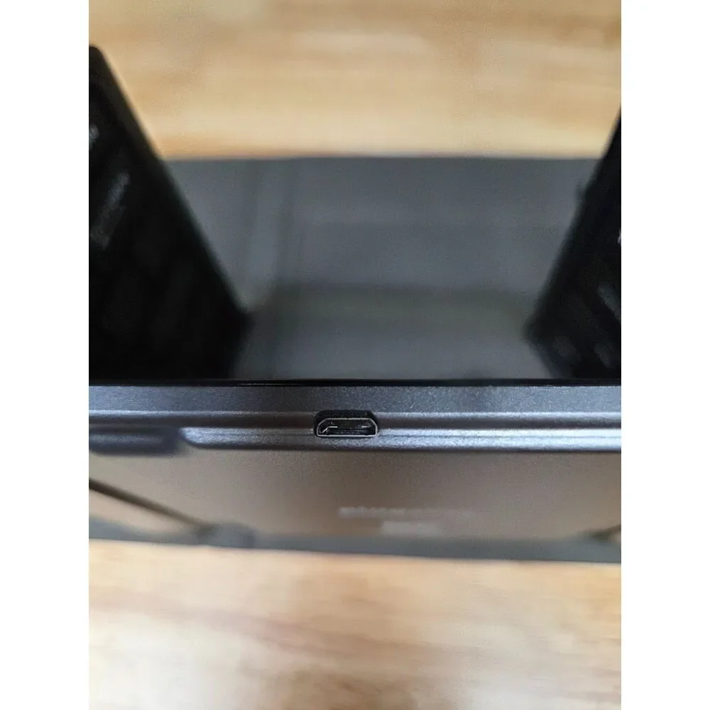 Plugable Foldable Bluetooth Keyboard